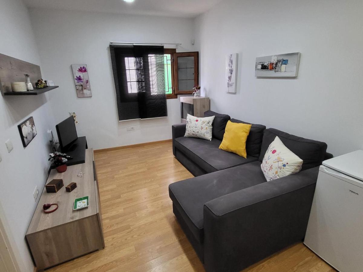 Casa Matele 2 Bed Apt Арона Екстериор снимка