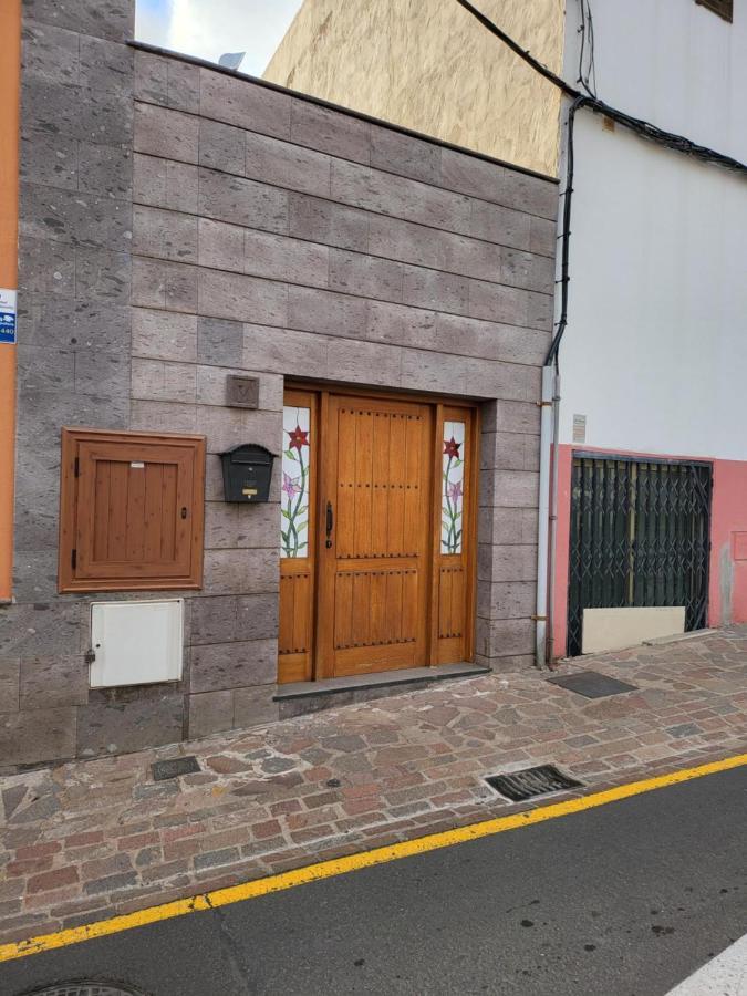 Casa Matele 2 Bed Apt Арона Екстериор снимка