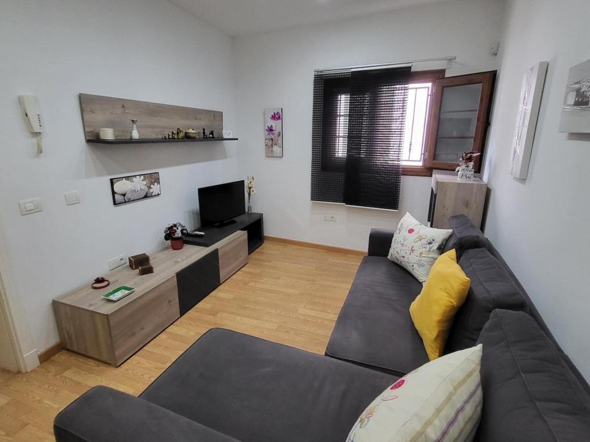Casa Matele 2 Bed Apt Арона Екстериор снимка